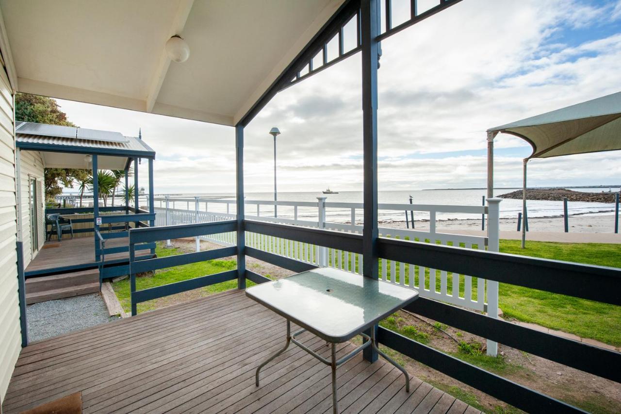 Wallaroo Beachfront Tourist Park ภายนอก รูปภาพ