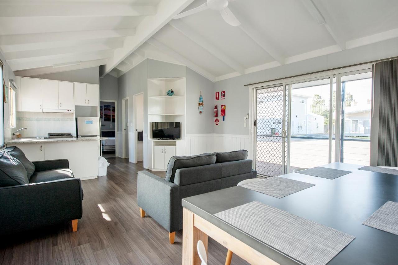 Wallaroo Beachfront Tourist Park ภายนอก รูปภาพ